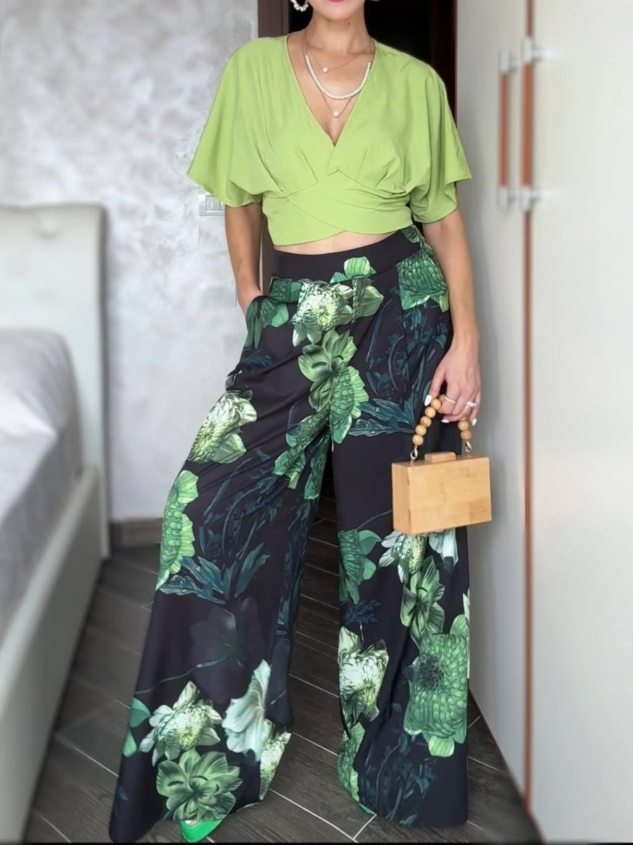 Ruched Short Sleeve Top And Floral Print Zipper Wide Leg Trousers Set