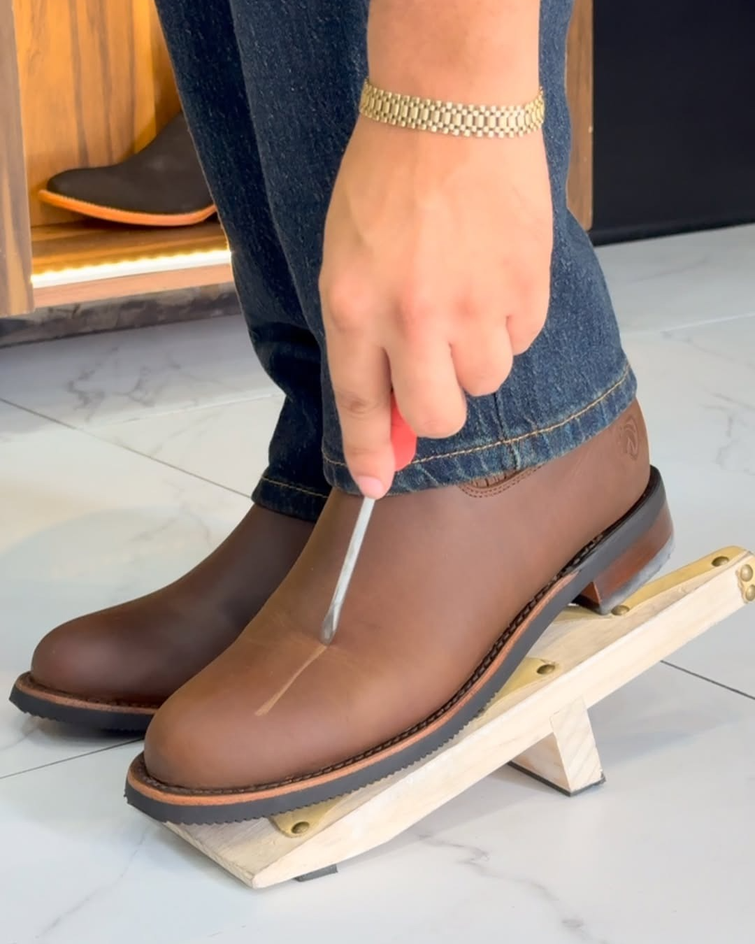 Men's Scratch-resistant Cowboy Boots