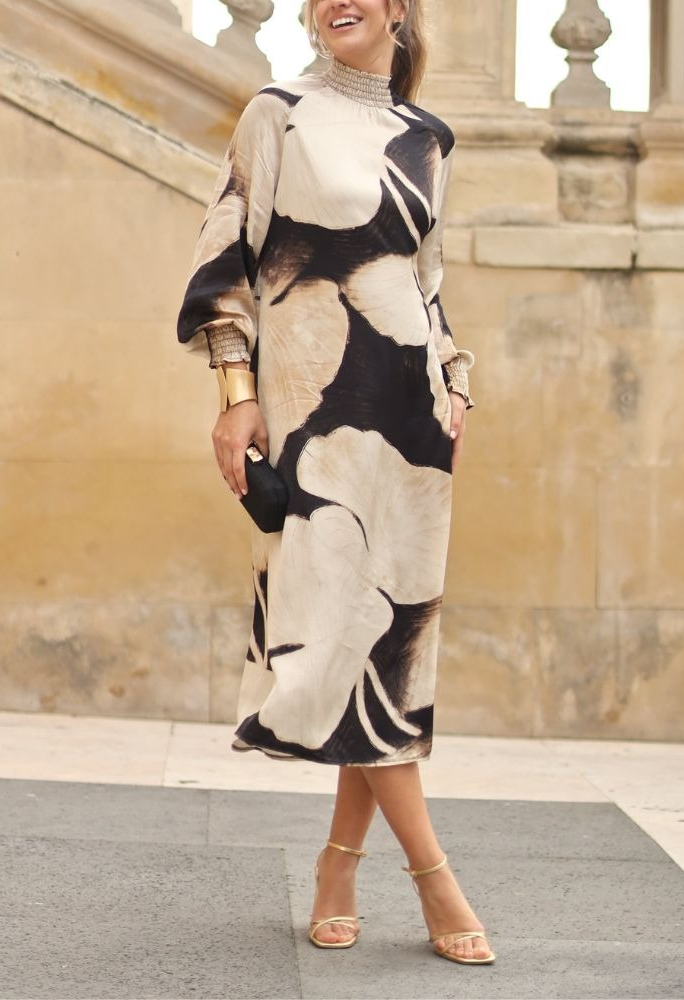Groovy Round Neck Print Midi Dress